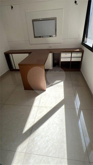 Foto REO1116535