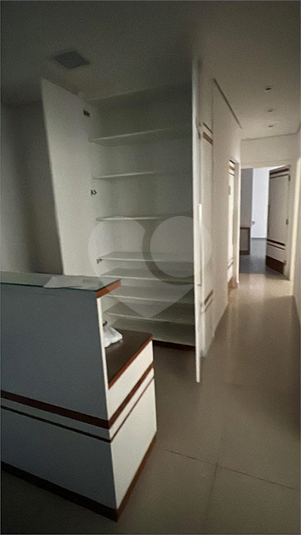 Foto REO1116535
