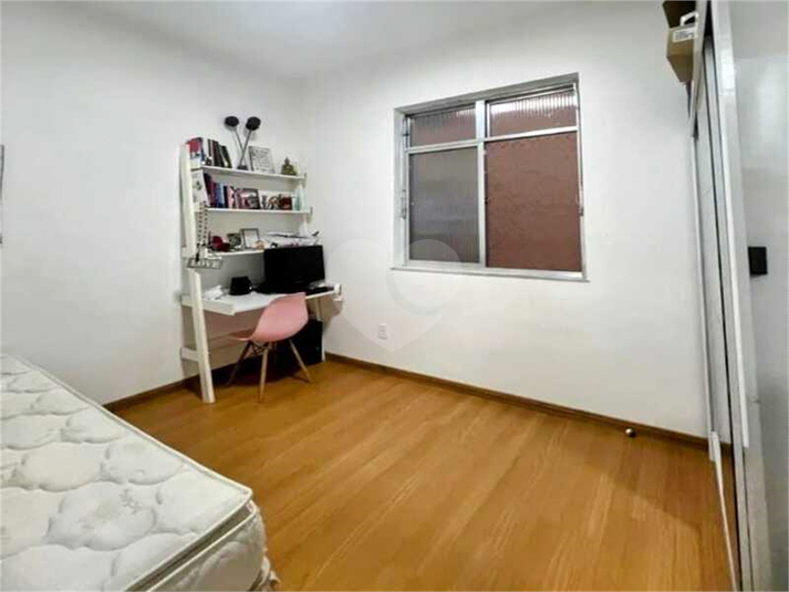 Foto REO1116537