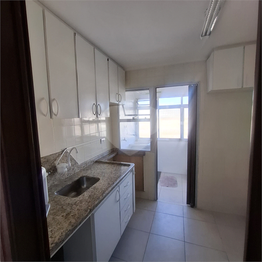 Foto REO1116545