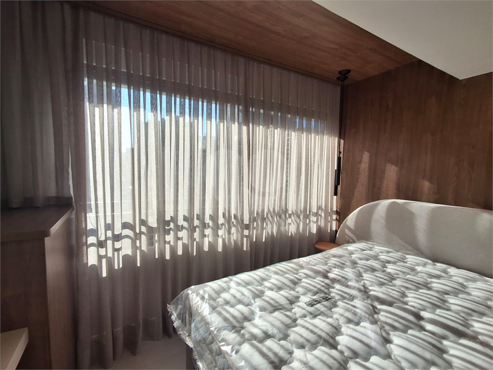 Foto REO1116546