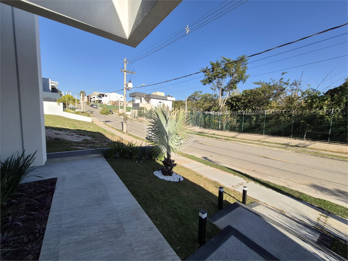 Foto REO1116548
