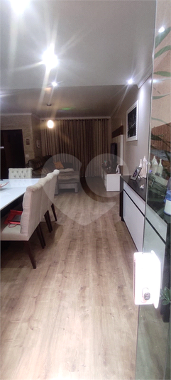 Foto REO1116559