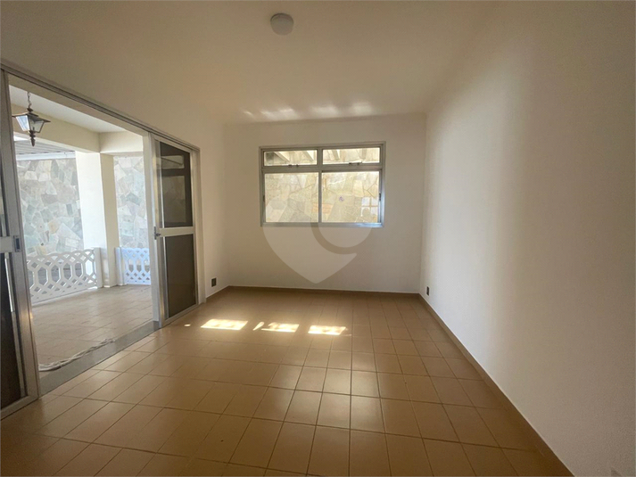 Foto REO1116562
