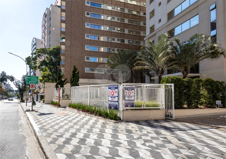 Foto REO1116565