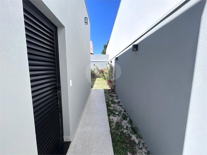Foto REO1116578