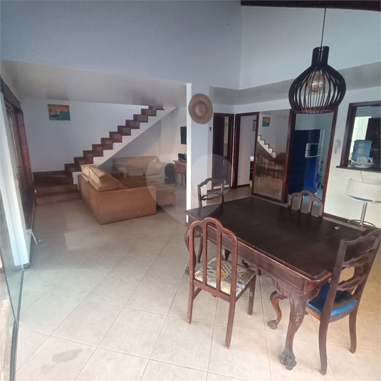 Foto REO1116580