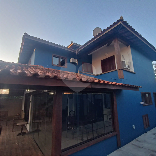 Foto REO1116580