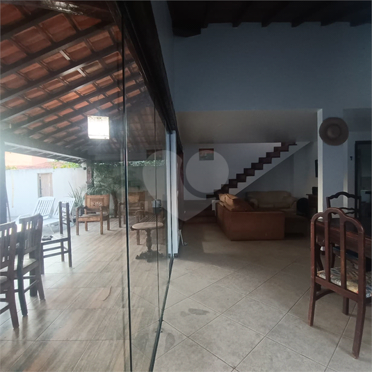 Foto REO1116580
