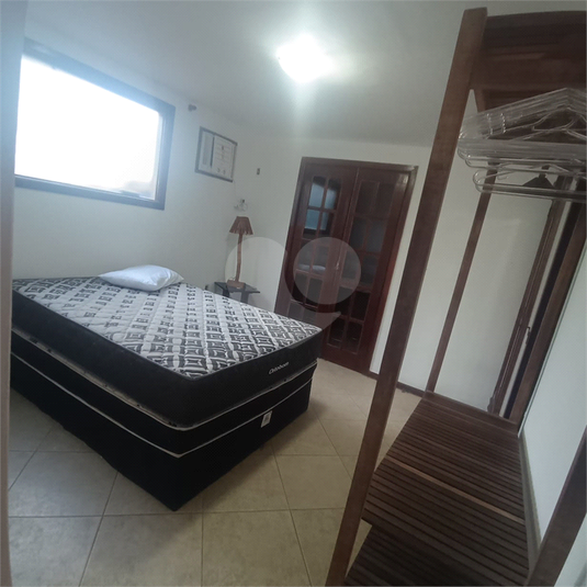 Foto REO1116580