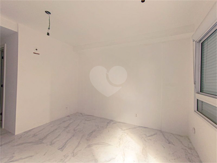 Foto REO1116583
