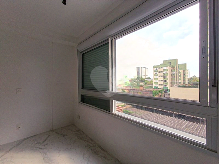 Foto REO1116583