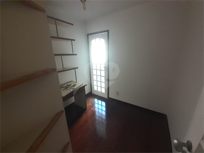 Foto REO1116585