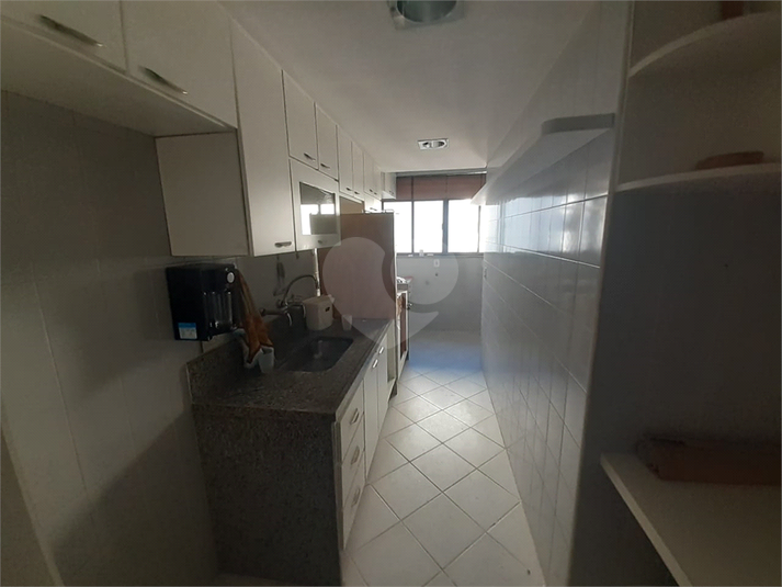 Foto REO1116585