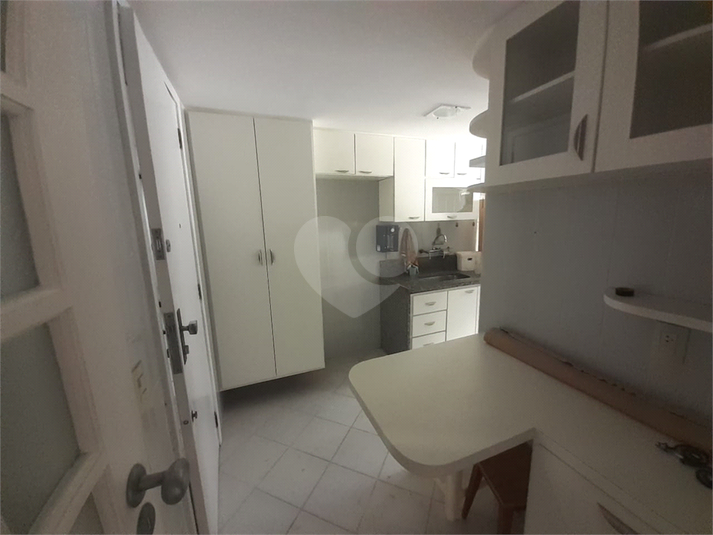 Foto REO1116585