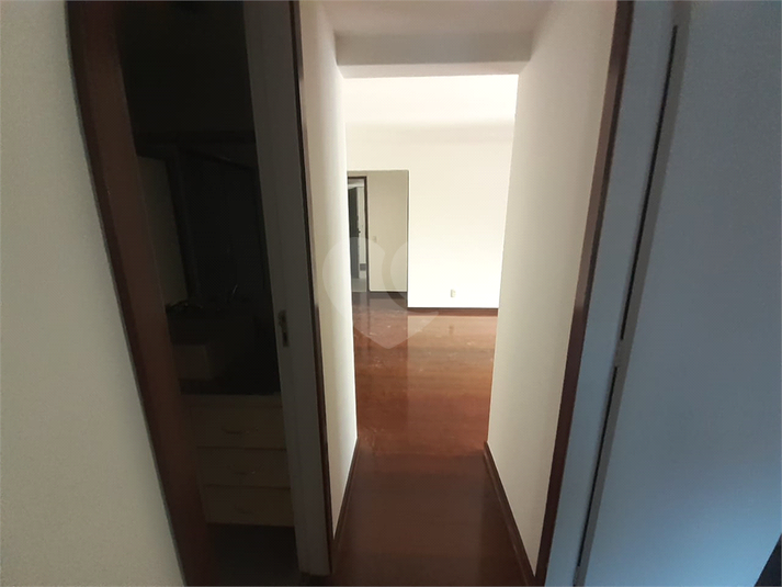 Foto REO1116585