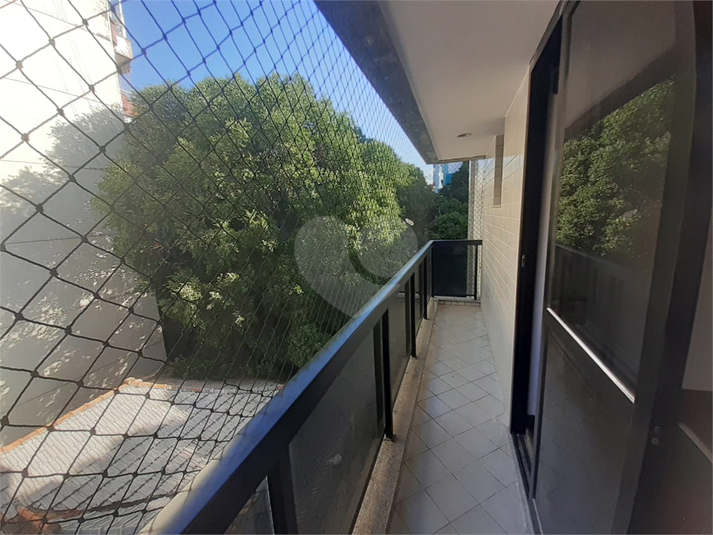 Foto REO1116585