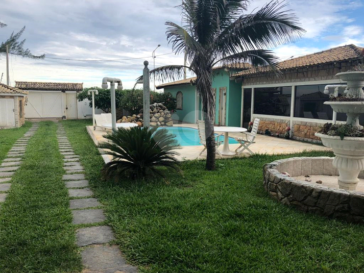 Foto REO1116590