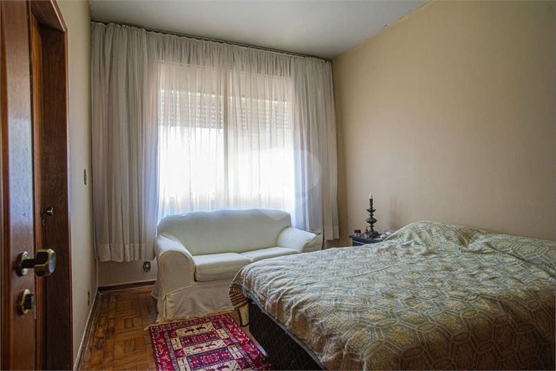 Foto REO1116591