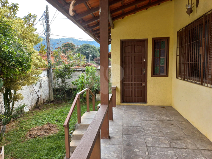Foto REO1116609