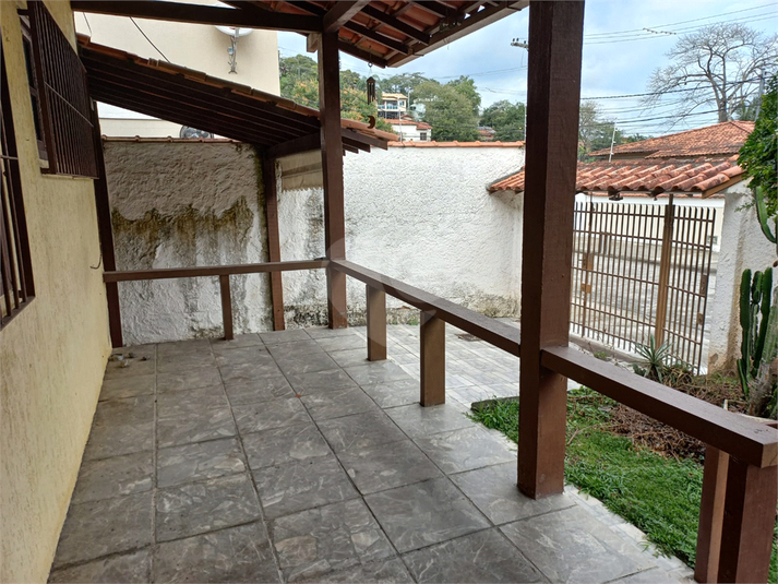 Foto REO1116609