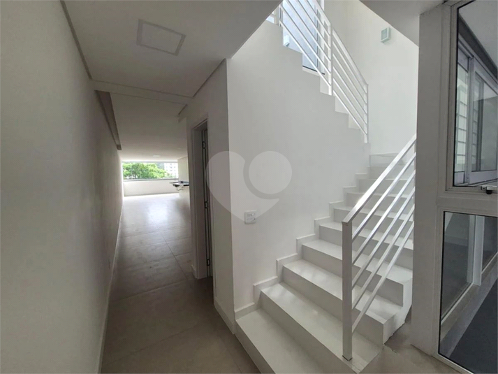 Foto REO1116624