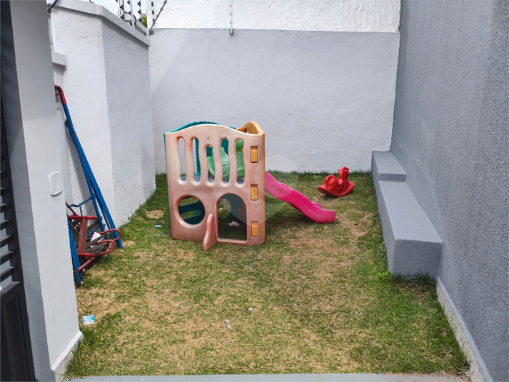 Foto REO1116625