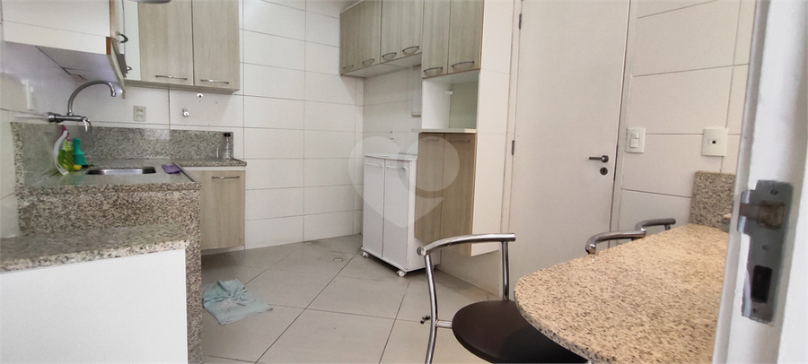 Foto REO1116638