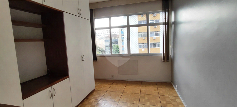 Foto REO1116638