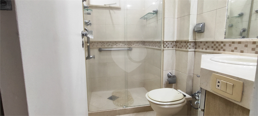 Foto REO1116638