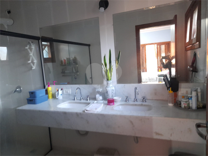 Foto REO1116641