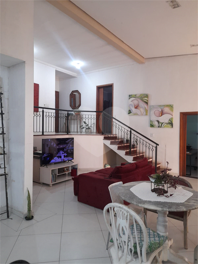 Foto REO1116641