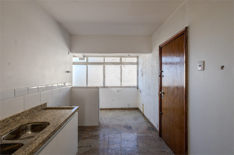 Foto REO1116646