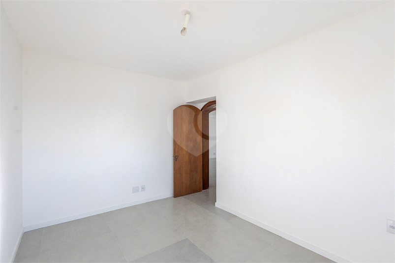 Foto REO1116646