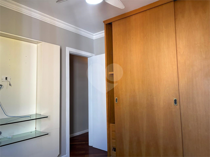 Foto REO1116649
