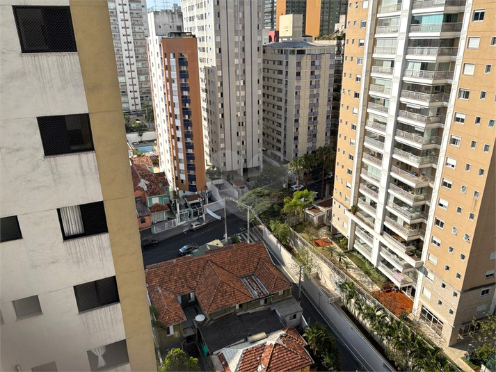 Foto REO1116649