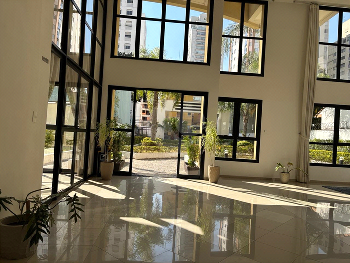 Foto REO1116649