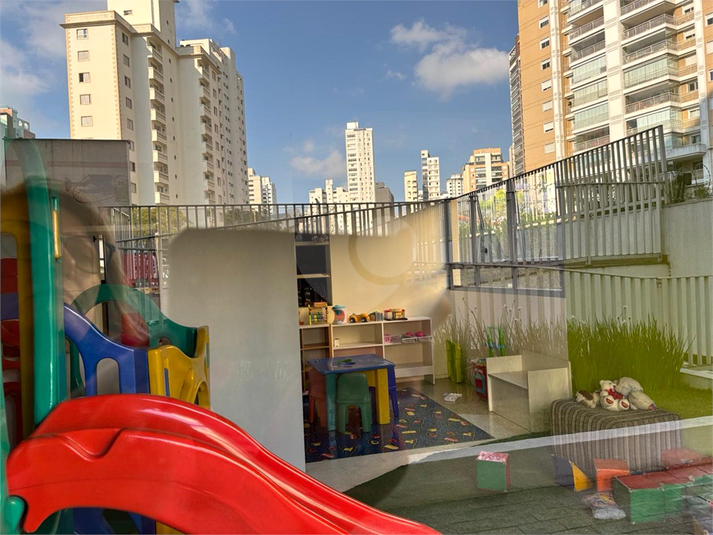 Foto REO1116649
