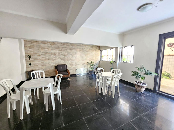 Foto REO1116652