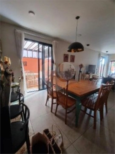 Foto REO1116658