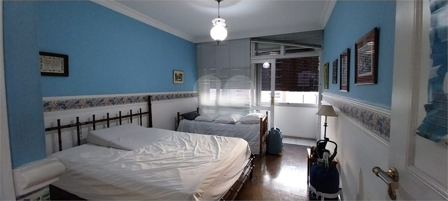Foto REO1116659