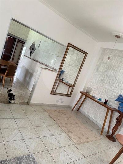 Foto REO1116670