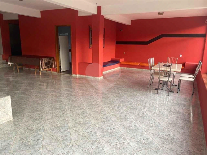Foto REO1116670