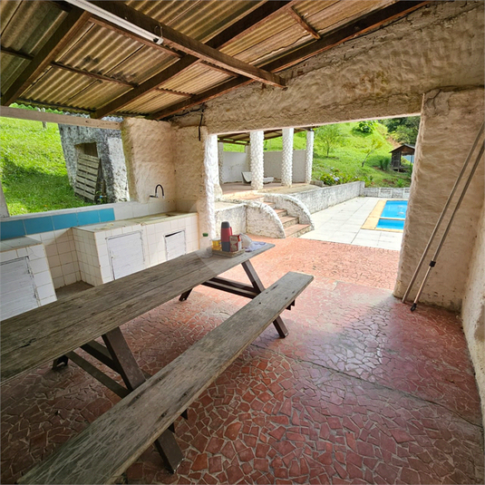 Foto REO1116675