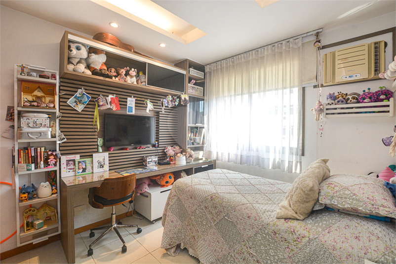 Foto REO1116687