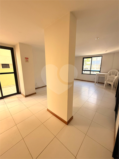 Foto REO1116697