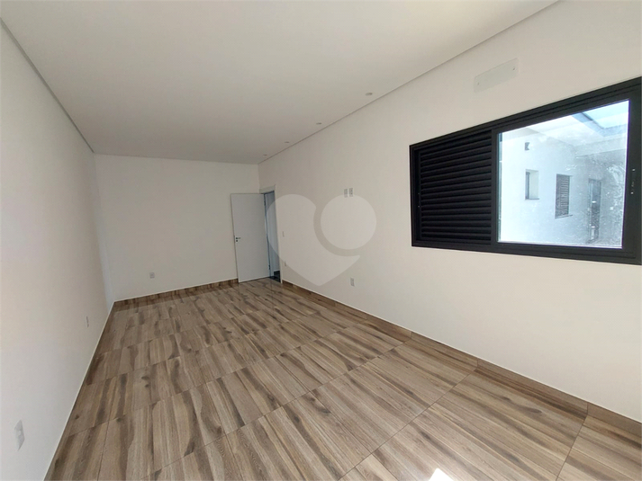 Foto REO1116698