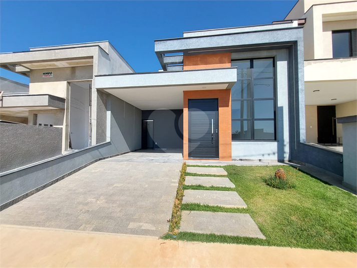 Foto REO1116698