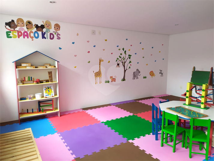 Foto REO1116700