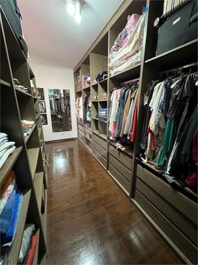 Foto REO1116706